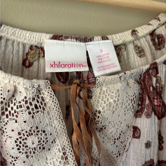 Xhilaration paisley boho top - Picture 6 of 9